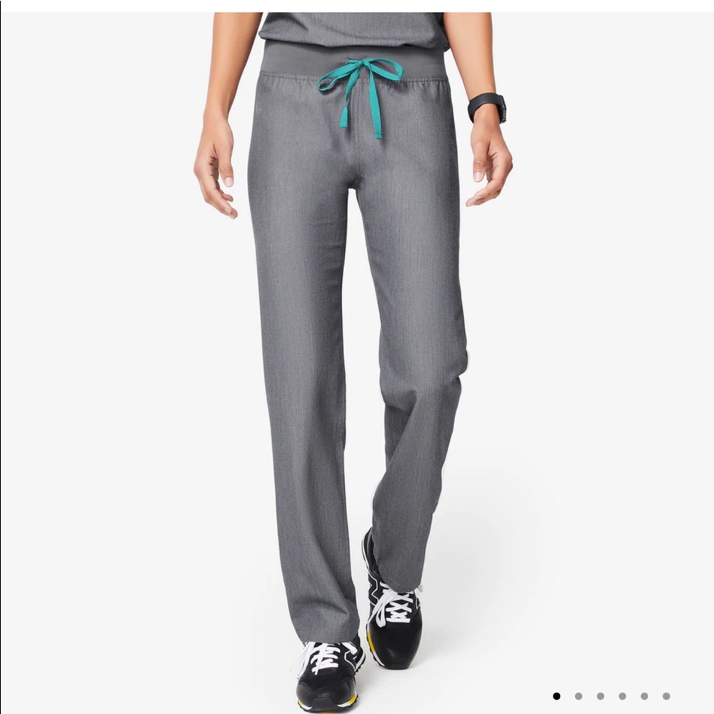 FIGS Livingston basic scrub pants -graphite S